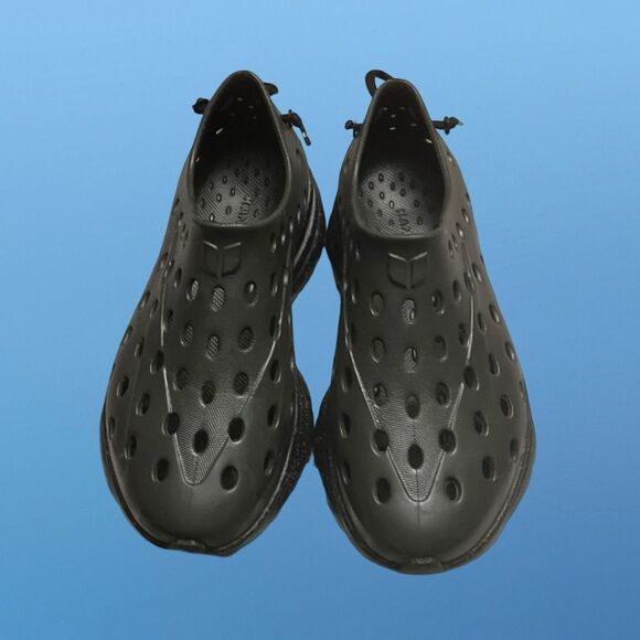 NWOB Unisex Double Black KANE REVIVE Sneaker Size M 4 W 6 - Picture 2 of 8